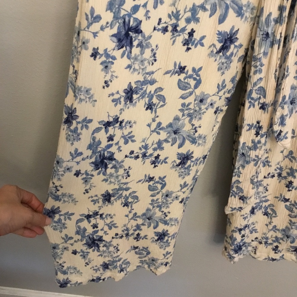 American Eagle Outfitters Floral Jumpsuit Sleeveless Size S - Picture 7 of 16